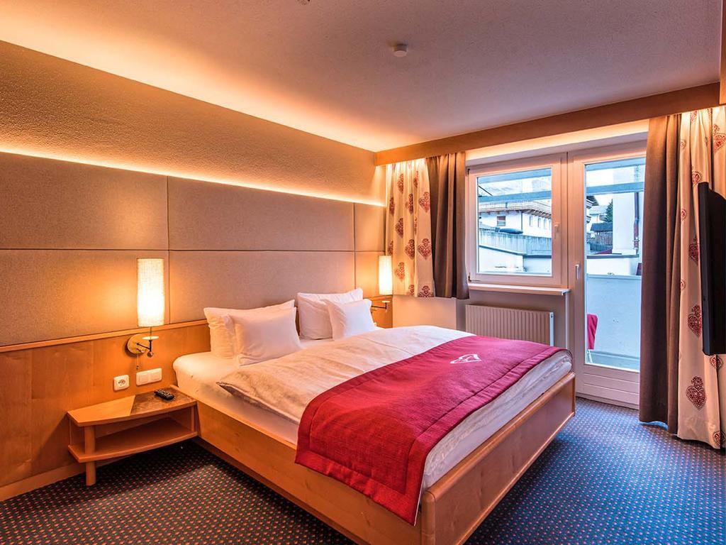 Hotel Universo Serfaus Rum bild